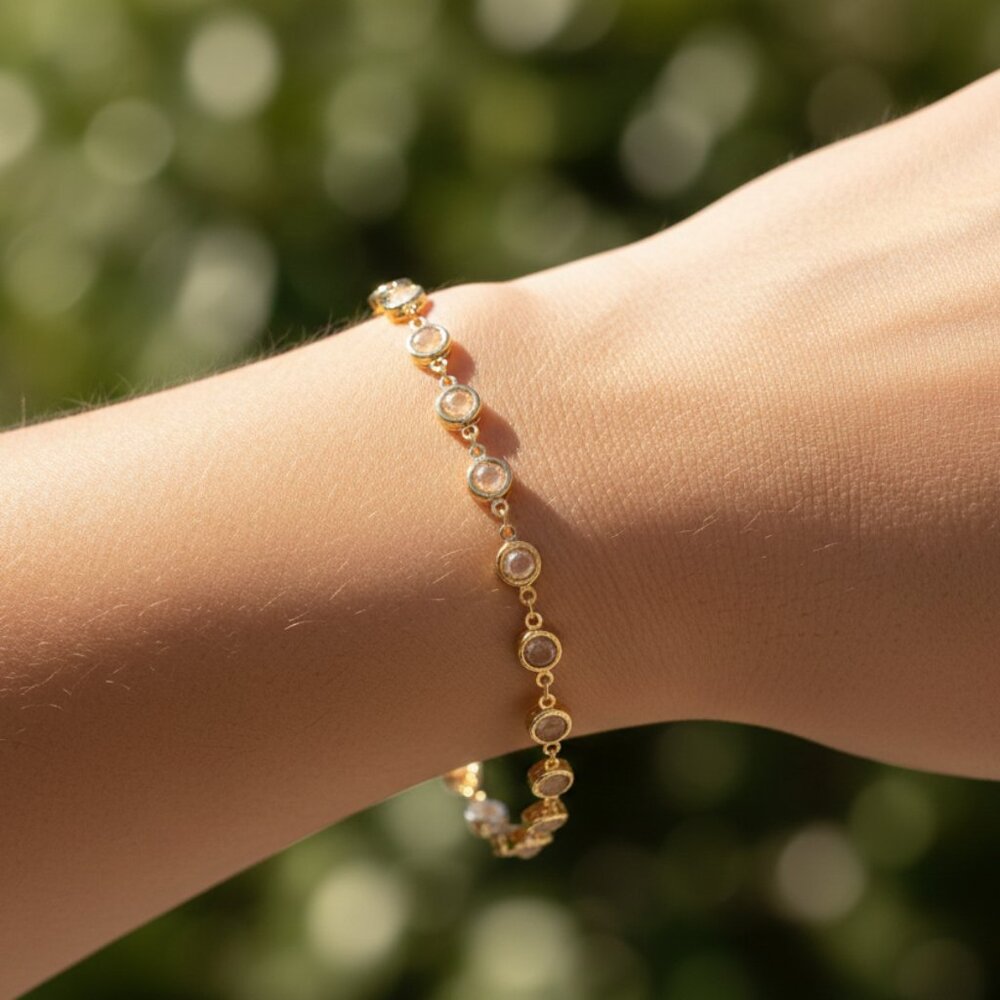 "Trendy Bracelet for Girls & Women – Cute, Adjustable & Gift-Ready | MLCRC1659